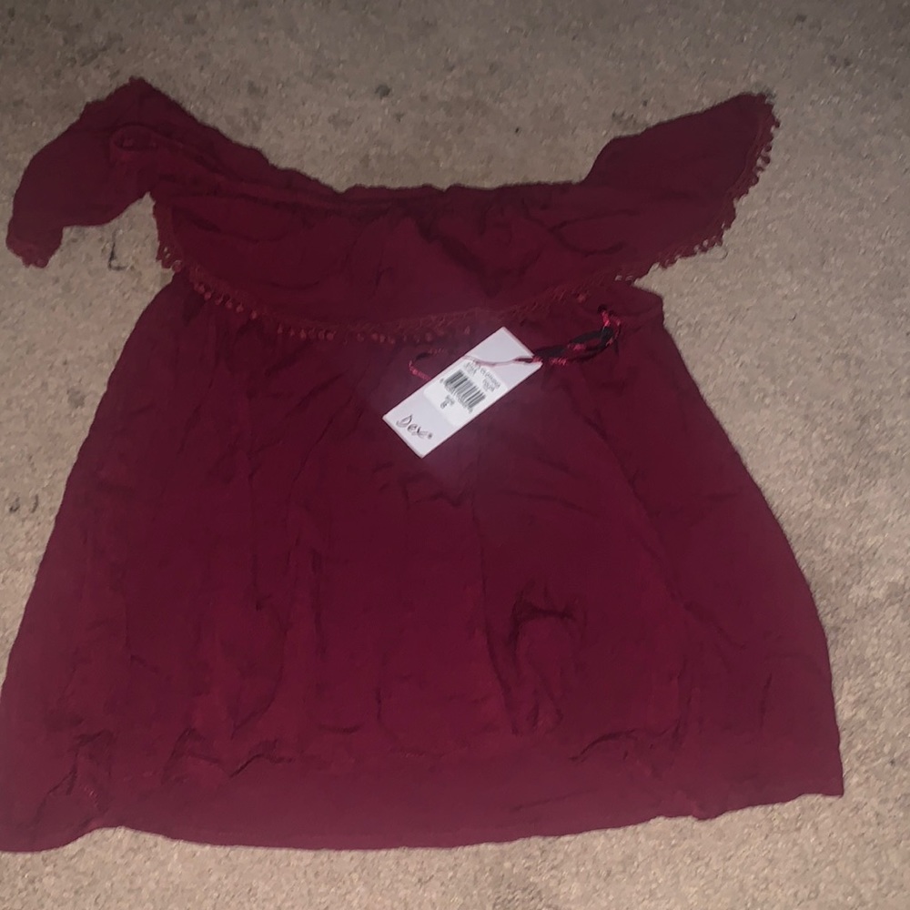 Women’s shirt
